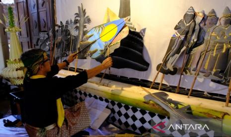 Bupati Magelang Resmikan Wayang Relief Karya Wito Prasetyo di Museum Borobudur