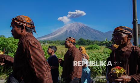 Gunung Semeru Jadi Gunung Api Teraktif di Indonesia pada 2026