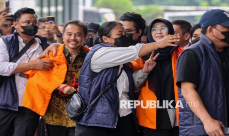 Berkas Perkara Polemik Ijazah Jokowi Lengkap, Roy Suryo dan Dokter Tifa Diserahkan ke Kejari