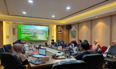 DKP Tangerang Latih KWT Terapkan IoT untuk Penyiraman Otomatis