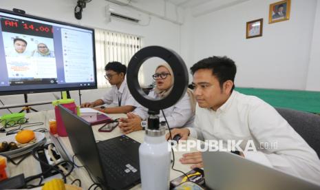 Sudin Pendidikan Jaksel Manfaatkan Live Streaming untuk Permudah Akses Informasi SPMB 2026