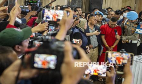Taufik Hidayat Akui Selalu Cekcok Lalu Aniaya Yuvita Setelah Setiap Hari Mabok Miras