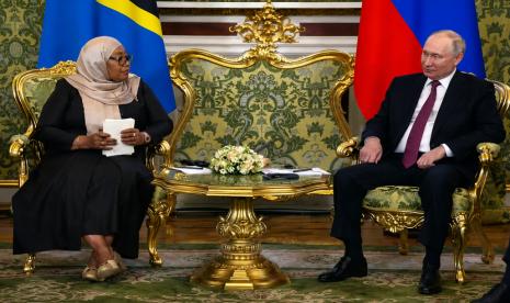 Uni Eropa Sibuk Bertikai, Rusia Malah Raup Rp 32 Triliun dari Afrika