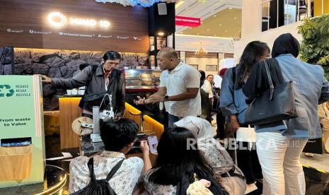 Booth MINERALive MIND ID Dipadati Pengunjung, Maggot Jadi Daya Tarik Utama