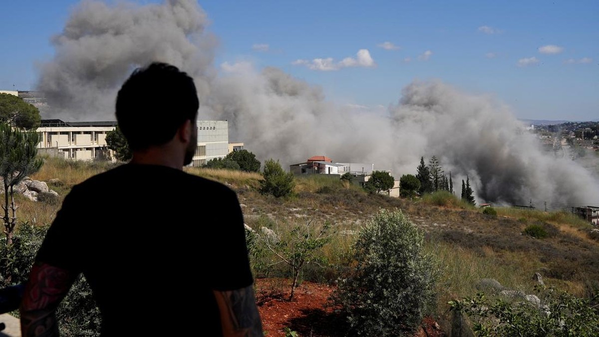 Gencatan Senjata Belum Efektif, Israel Serang Beirut Lagi