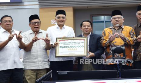 BWI Luncurkan Program Wakaf Legislator Indonesia Untuk Kesejahteraan Umat