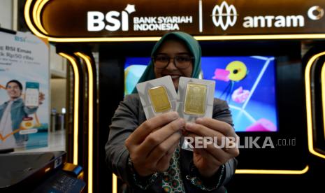 Harga Emas Antam Hari Ini Stabil, Buyback Naik Jadi Rp2,34 Juta per Gram