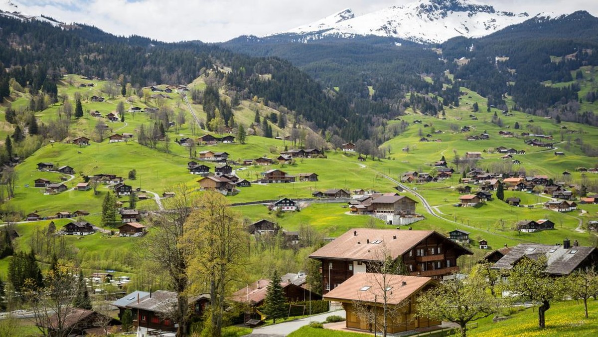 Swiss Buka Lowongan Kerja Buat WNI dan Negara Lain, Berapa Gajinya?