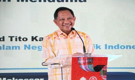 Mendagri Tito Minta Pemda dan Dekranasda Gali Potensi Kerajinan Lokal Demi Tembus Pasar Global