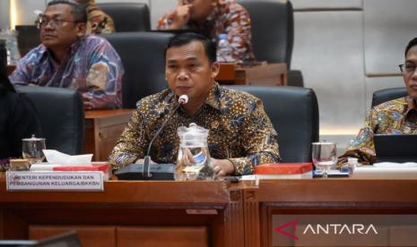 Pemerintah Fokuskan KB untuk Rumah Tangga Berpenghasilan Rendah Demi Turunkan Stunting