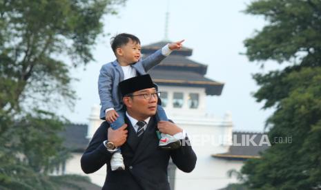 PA Bandung Kabulkan Permohonan Ridwan Kamil untuk Angkat Arkana Jadi Anak