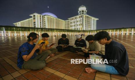 Jika Orang Kafir, Jin, hingga Pohon Tersentuh Alquran Mengapa Kita Muslim Tidak? Ini 8 Sebabnya