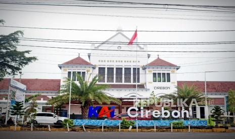 Masyarakat Makin Gemar Naik Kereta, Daop 3 Cirebon Layani 2,1 Juta Penumpang