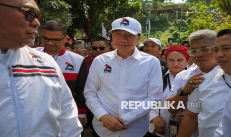 Pengacara: Jokowi akan Hadir di Persidangan Bawa Ijazah dari SD Sampai Lulus di UGM