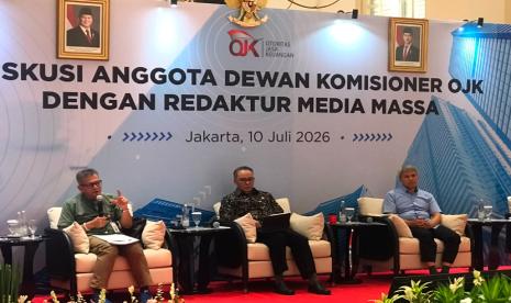 OJK Tegaskan Aturan Financial Influencer Bukan untuk Membatasi Kreator Konten