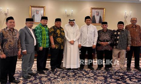 Ketum Ikadi Temui Dubes Qatar, Sampaikan Duka atas Wafatnya Sheikh Hamad