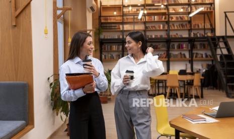 Raih Karier Impianmu Lewat Kelas Karyawan yang Fleksibel