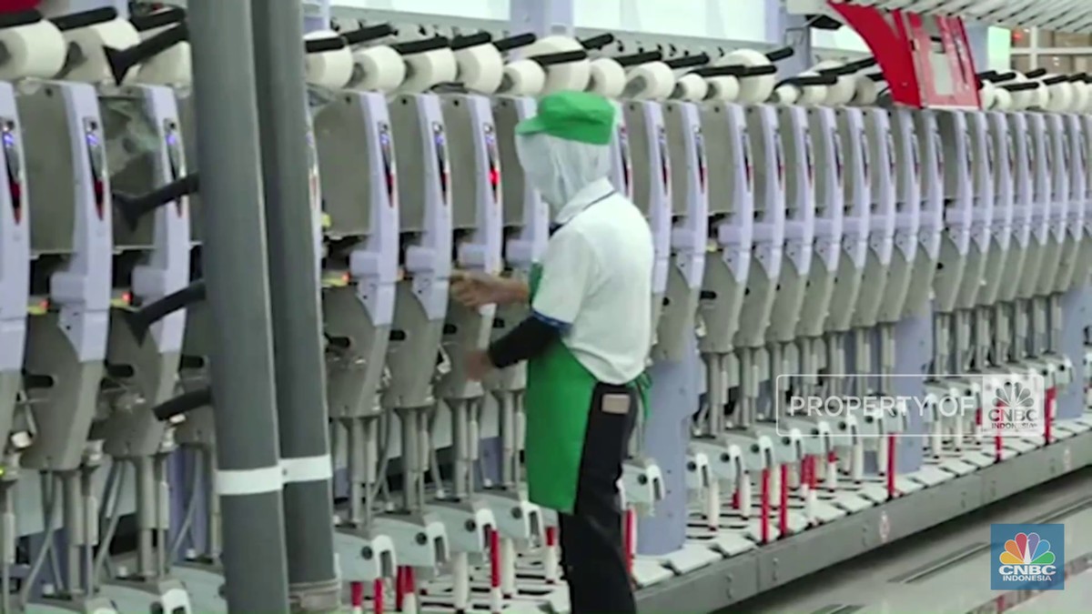 PMI Manufaktur RI Anjlok ke Level 46,9, Inflasi dan PHK Jadi Sorotan