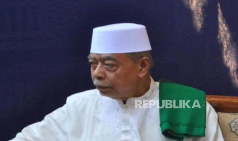KH Hasanuddin Kriyani Resmi Menjadi Sesepuh Pondok Buntet Pesantren