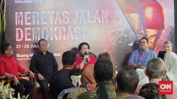 Didampingi Prananda, Megawati Hadiri 30 Tahun Kudatuli di DPP PDIP