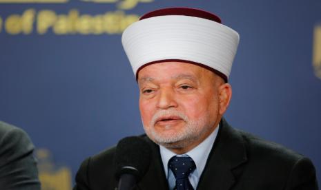 Penjajah Israel Tangkap Mufti Agung Yerussalem Usai Khutbah Jumat, Dilarang Masuk Al Aqsa Sepekan