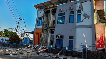 Supermarket dan Toko Diminta Bagikan Barang ke Korban Gempa NTT