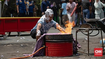 FOTO: Gerakan Warga Cegah Kebakaran Dibalut Drama Musikal