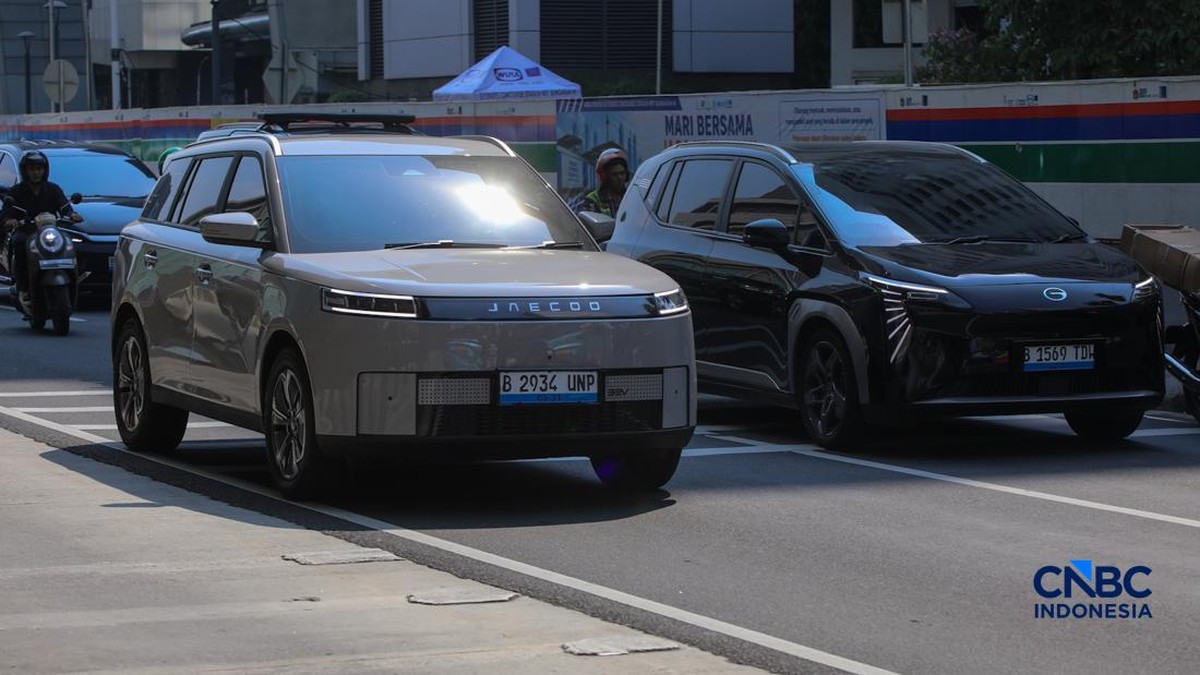 Nasib Mobil Listrik di RI, Kapan Bisa “Jajah” Jalanan Bak di China?