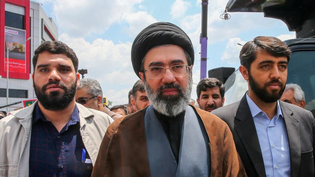 Mojtaba Khamenei akan Segera Muncul di Depan Publik Iran
