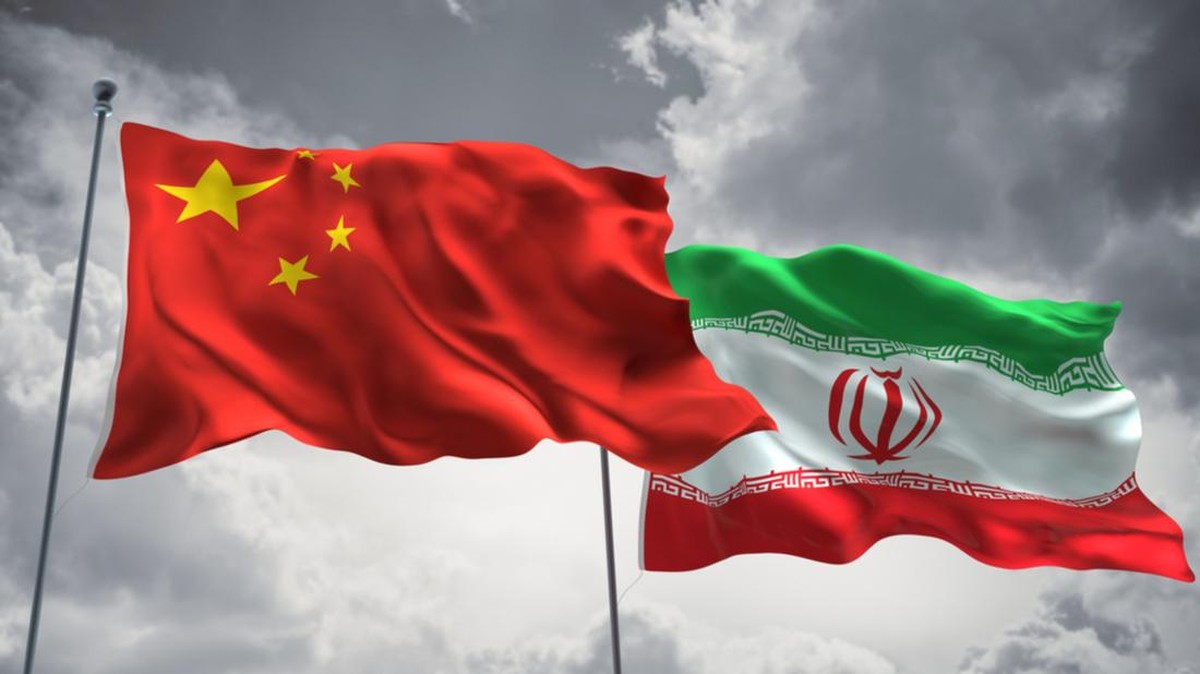 China Bela Iran, tapi Hubungan dengan AS Lebih Penting?