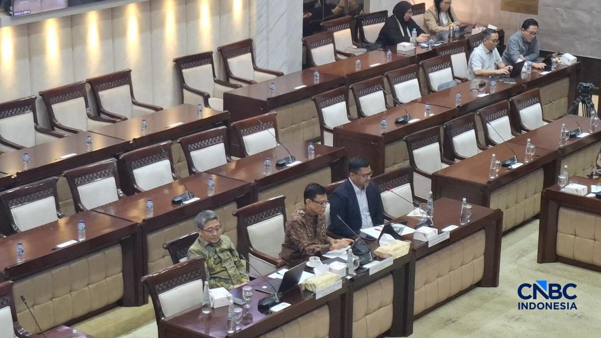 Bahas RUU Keuangan Negara, Ekonom Usul Hitungan Defisit 3% Diubah