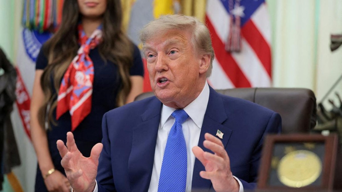 Trump Bungkam Kebebasan Pers, Larang Media Meliput di Gedung Putih
