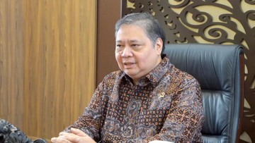 Bea Masuk AS Tinggi, Indonesia Bidik Pasar Panel Surya Lokal