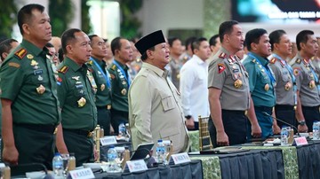 Rekrutmen TNI/Polri Utamakan Intelektualitas, Tak Soal Pakai Kacamata