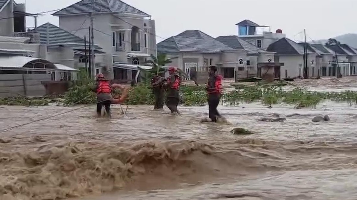 Kabar Terbaru Banjir Padang, 498 Jiwa Terdampak dan 120 Rumah Terendam