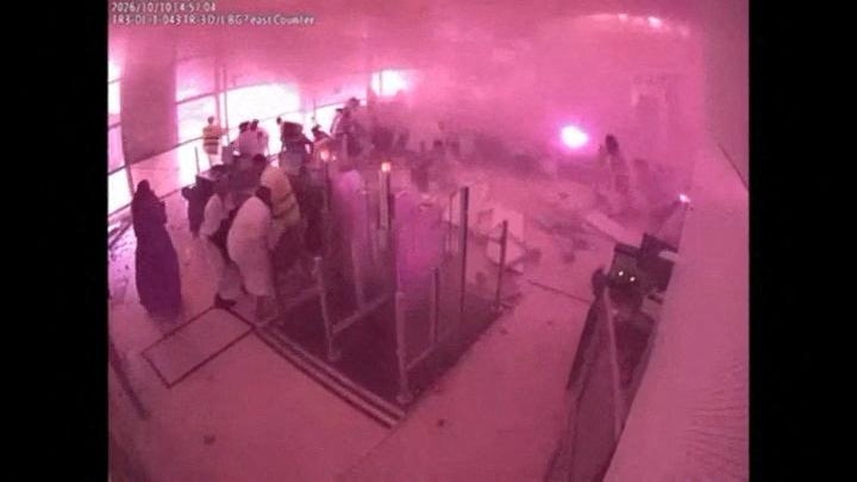 Detik-Detik Bandara Riyadh Saudi Dihantam Rudal, Banyak Jamaah Umrah